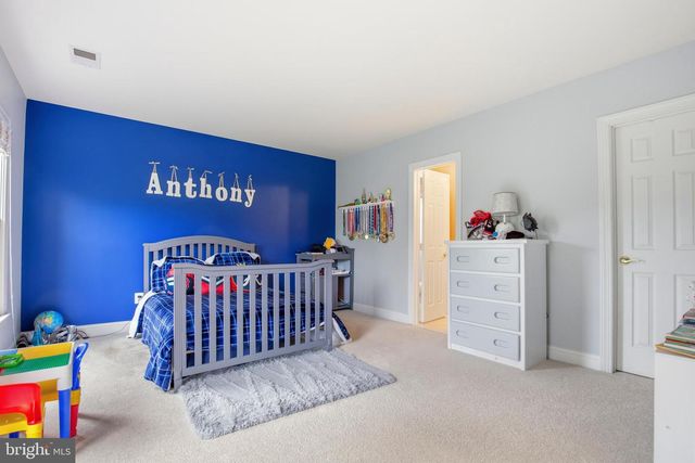 5528 ROAN CHAPEL DR, Haymarket, VA 20169