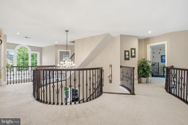 5528 ROAN CHAPEL DR, Haymarket, VA 20169