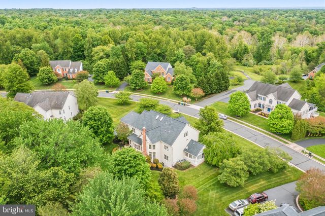5528 ROAN CHAPEL DR, Haymarket, VA 20169
