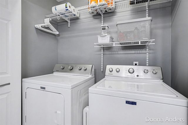 17595 Park Place Circle, Spring Lake, MI 49456