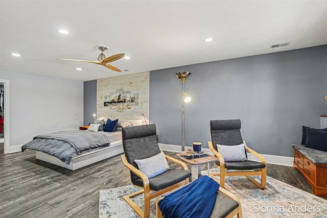 17595 Park Place Circle, Spring Lake, MI 49456