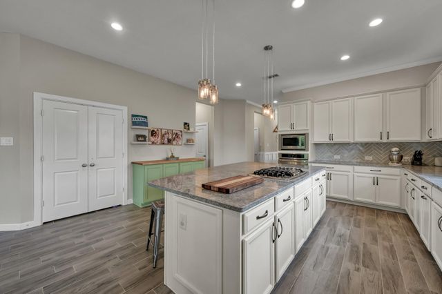 31777 Twin Timbers Lane, Spring, TX 77386