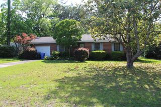 903 Dogwood Trail, Dothan, AL 36301