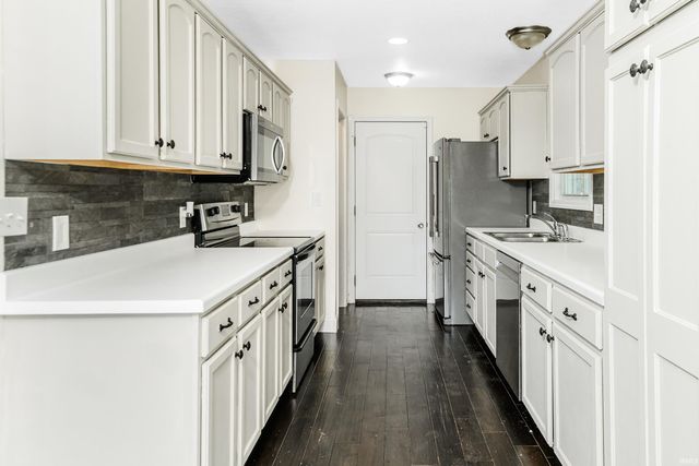 7120 W Drift Court, Bloomington, IN 47404