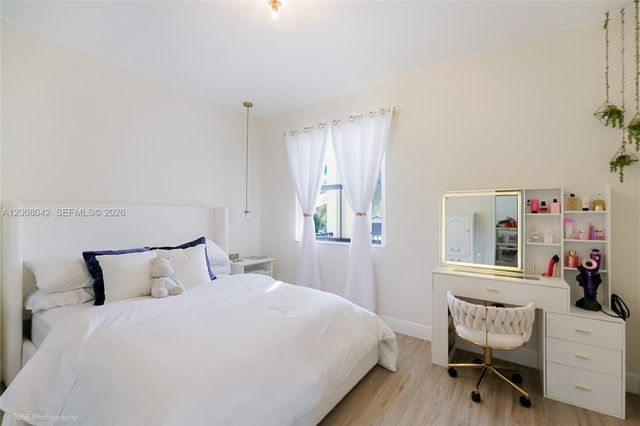 8723 NW 102nd Pl, Doral, FL 33178