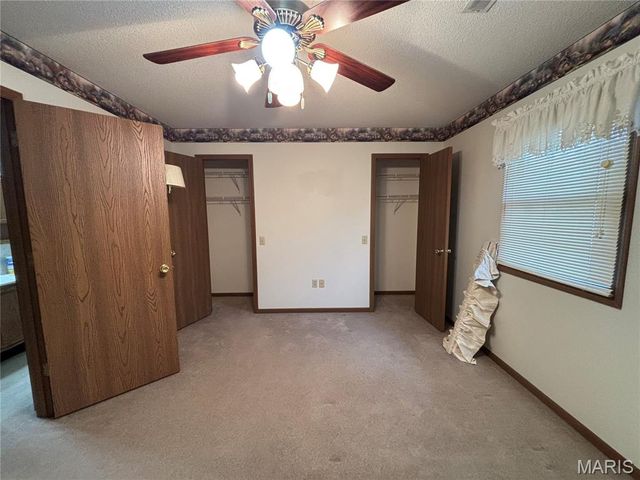 56343 Meyer Trail, Hannibal, MO 63401