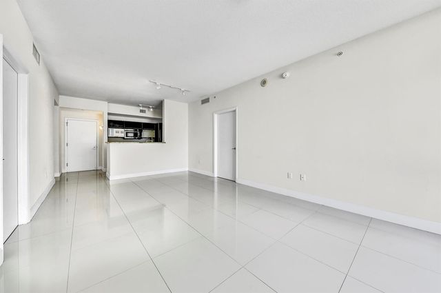 550 Okeechobee Boulevard 1404, West Palm Beach, FL 33401