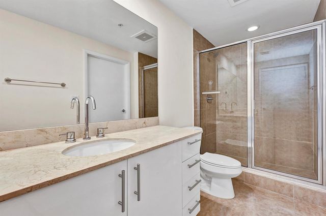 550 Okeechobee Boulevard 1404, West Palm Beach, FL 33401