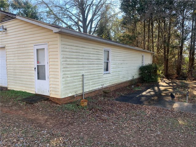 201 Knollwood Drive, Anderson, SC 29625