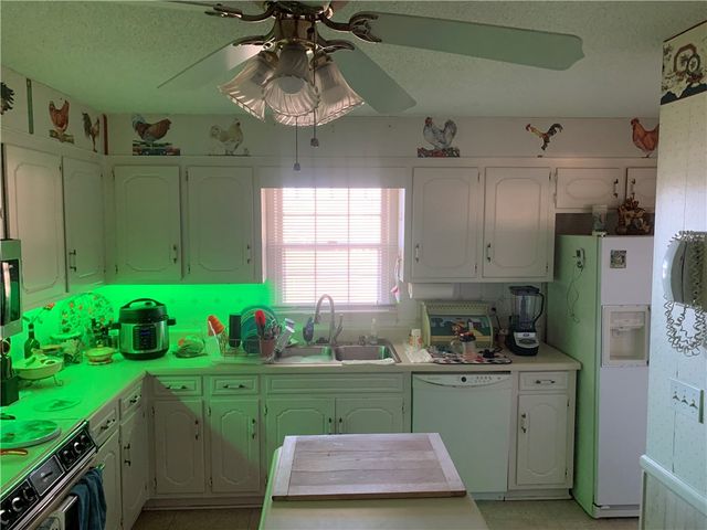 201 Knollwood Drive, Anderson, SC 29625