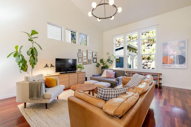 61059 Snowberry Place, Bend, OR 97702