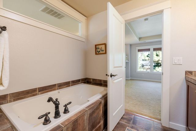 61059 Snowberry Place, Bend, OR 97702