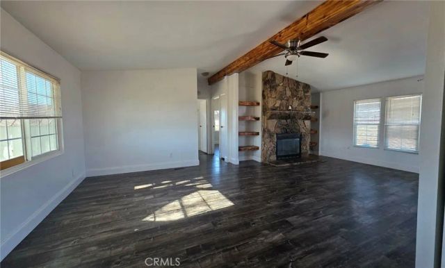 6833 South, Phelan, CA 92371