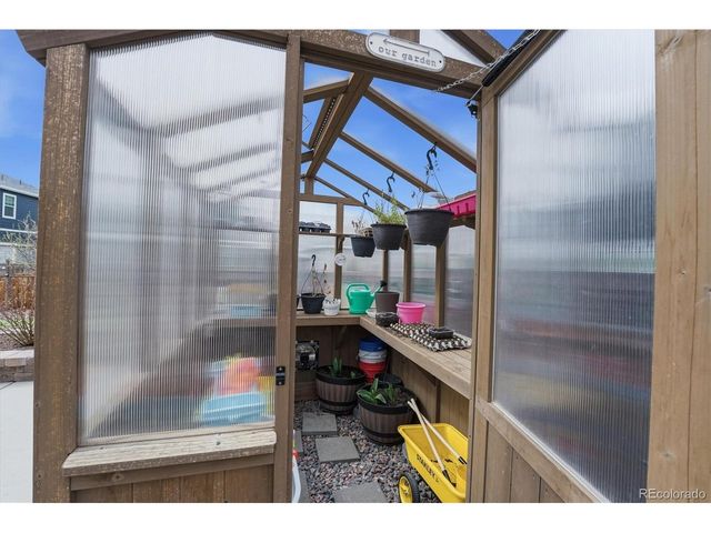 6047 N Halifax Ct, Aurora, CO 80019