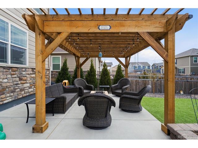 6047 N Halifax Ct, Aurora, CO 80019