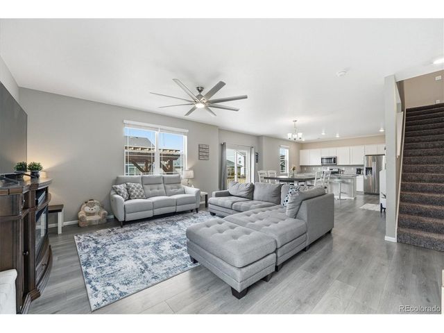 6047 N Halifax Ct, Aurora, CO 80019