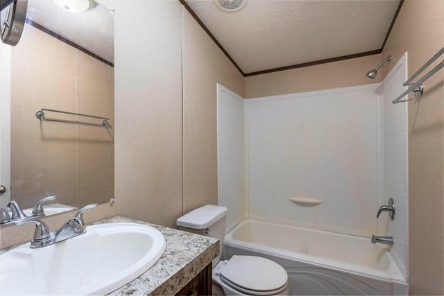 805 Lake Forest Drive, Birchwood, TN 37308