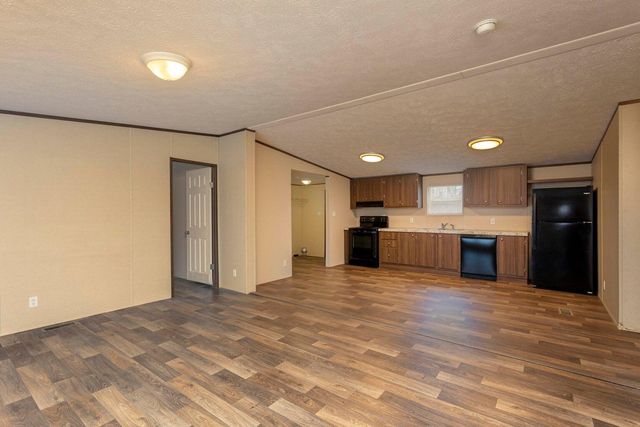 805 Lake Forest Drive, Birchwood, TN 37308