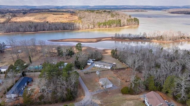 805 Lake Forest Drive, Birchwood, TN 37308