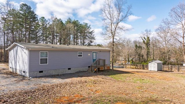 805 Lake Forest Drive, Birchwood, TN 37308