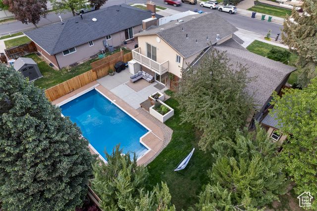 1616 E WATERS LN, Sandy, UT 84093