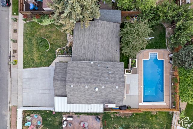 1616 E WATERS LN, Sandy, UT 84093