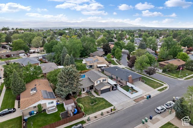 1616 E WATERS LN, Sandy, UT 84093