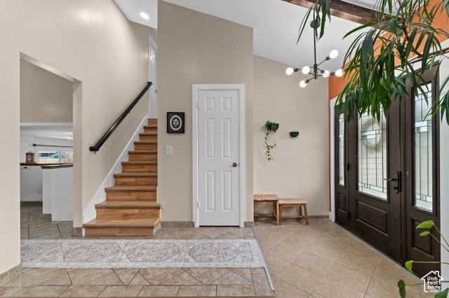 1616 E WATERS LN, Sandy, UT 84093