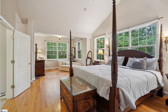 100 Paris Glen Way, Greenville, SC 29609