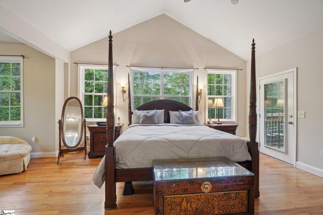 100 Paris Glen Way, Greenville, SC 29609