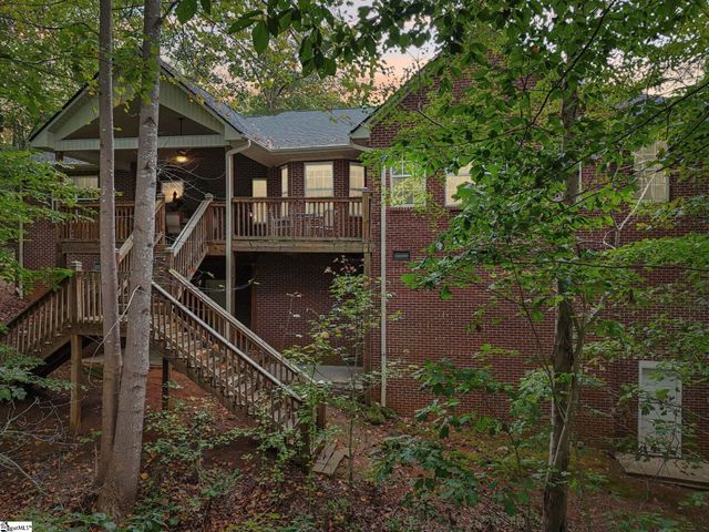 100 Paris Glen Way, Greenville, SC 29609