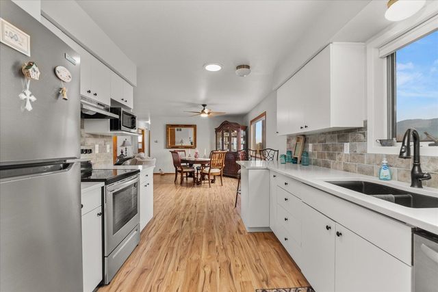 2265 B Sand Canyon Rd, Chewelah, WA 99109