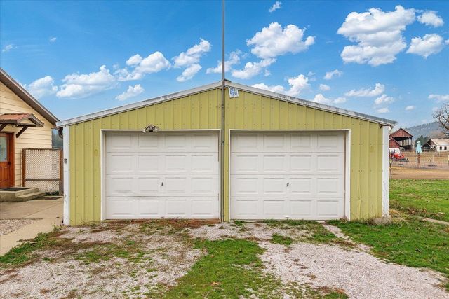 2265 B Sand Canyon Rd, Chewelah, WA 99109