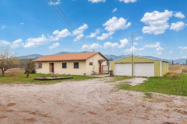 2265 B Sand Canyon Rd, Chewelah, WA 99109