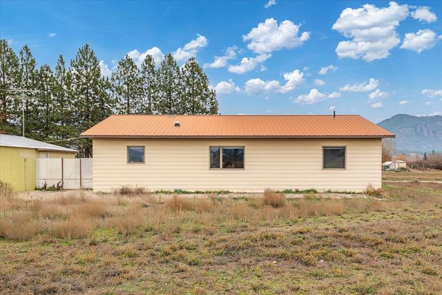 2265 B Sand Canyon Rd, Chewelah, WA 99109