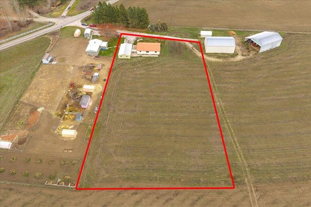 2265 B Sand Canyon Rd, Chewelah, WA 99109