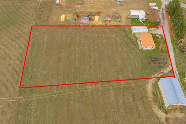 2265 B Sand Canyon Rd, Chewelah, WA 99109