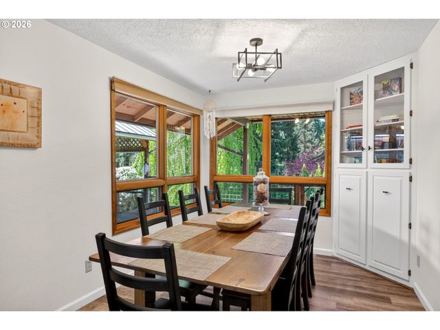 69238 E FAIRWAY Ave, Welches, OR 97067