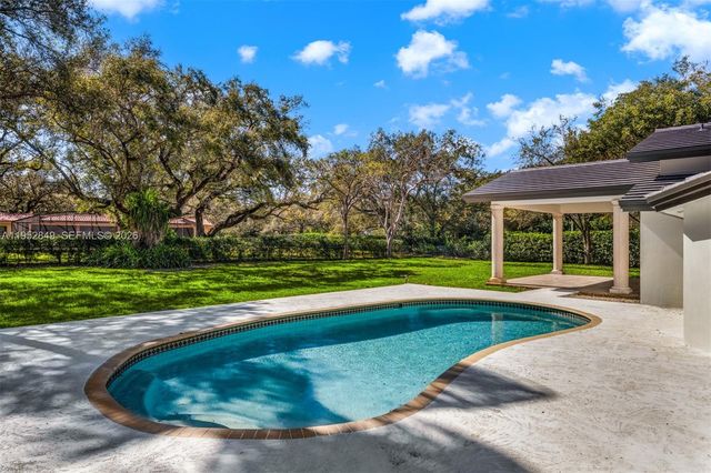 6650 SW 127th St, Pinecrest, FL 33156