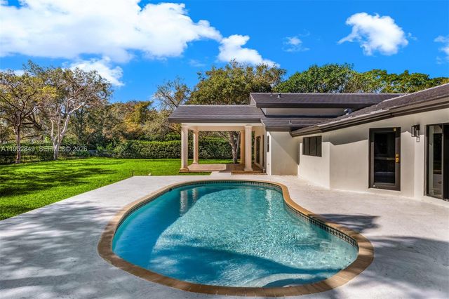 6650 SW 127th St, Pinecrest, FL 33156