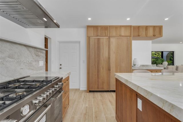 6650 SW 127th St, Pinecrest, FL 33156