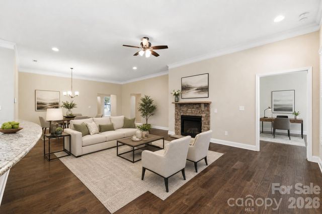 229 Hunters Hill Drive, Statesville, NC 28677