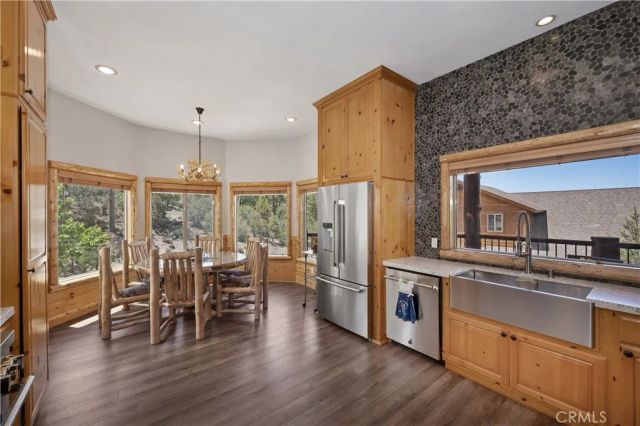 440 Windsong, Big Bear Lake, CA 92315