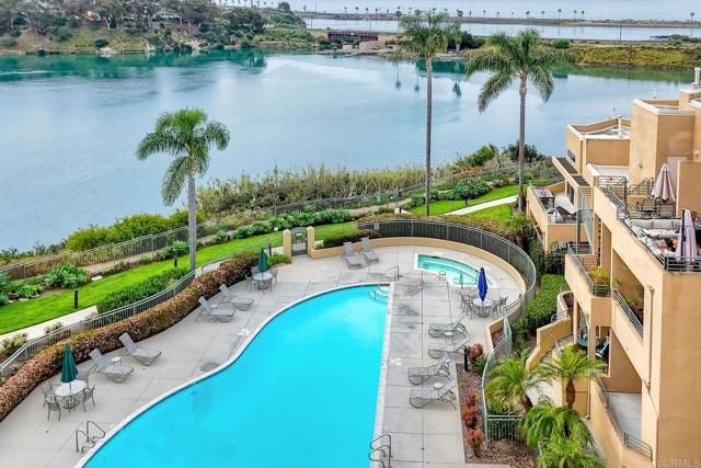 823 Kalpati Circle 101, Carlsbad, CA 92008