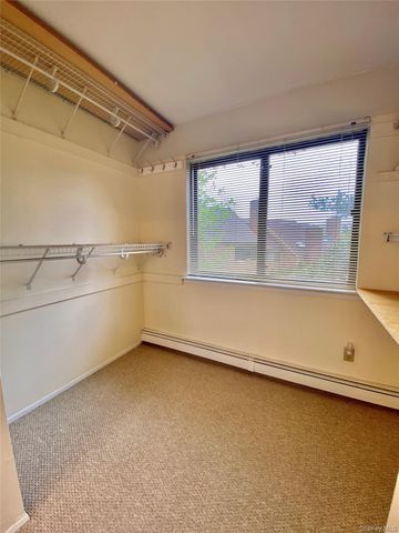 75 Greenway Close 1, Rye Brook, NY 10573