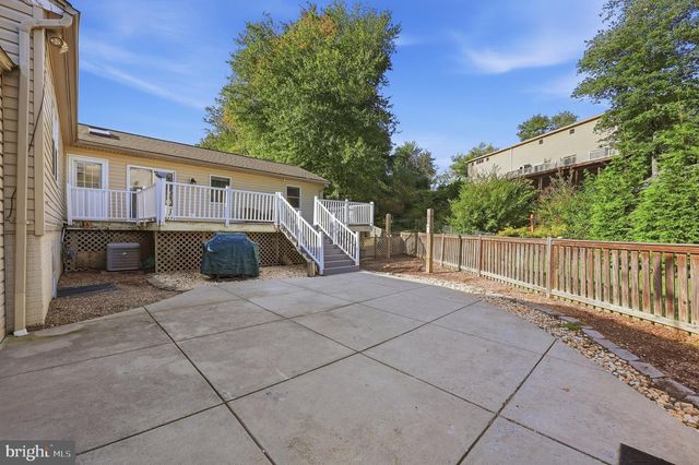 24306 PREAKNESS DR, Damascus, MD 20872