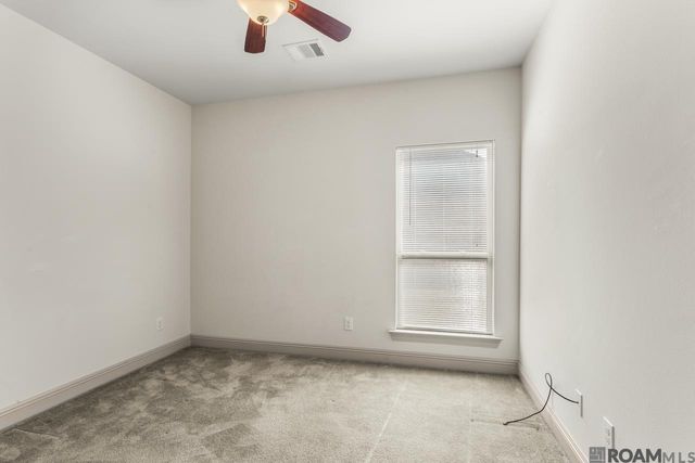 17604 Hoods Ridge Dr, Prairieville, LA 70769