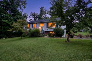 23 Allen Road, Garrison, NY 10524