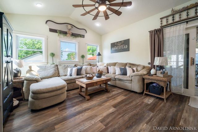 2325 Riley Court, Hudsonville, MI 49426