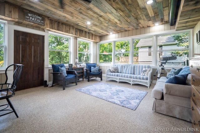 2325 Riley Court, Hudsonville, MI 49426